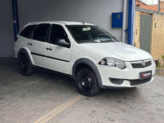 FIAT PALIO 1.6 TREKKING WEEKEND 16V FLEX 4P MANUAL FIAT PALIO 1.6 TREKKING WEEKEND 16V FLEX 4P MANUAL